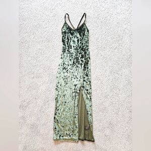 Bodycon 90s Green Velvet Dress